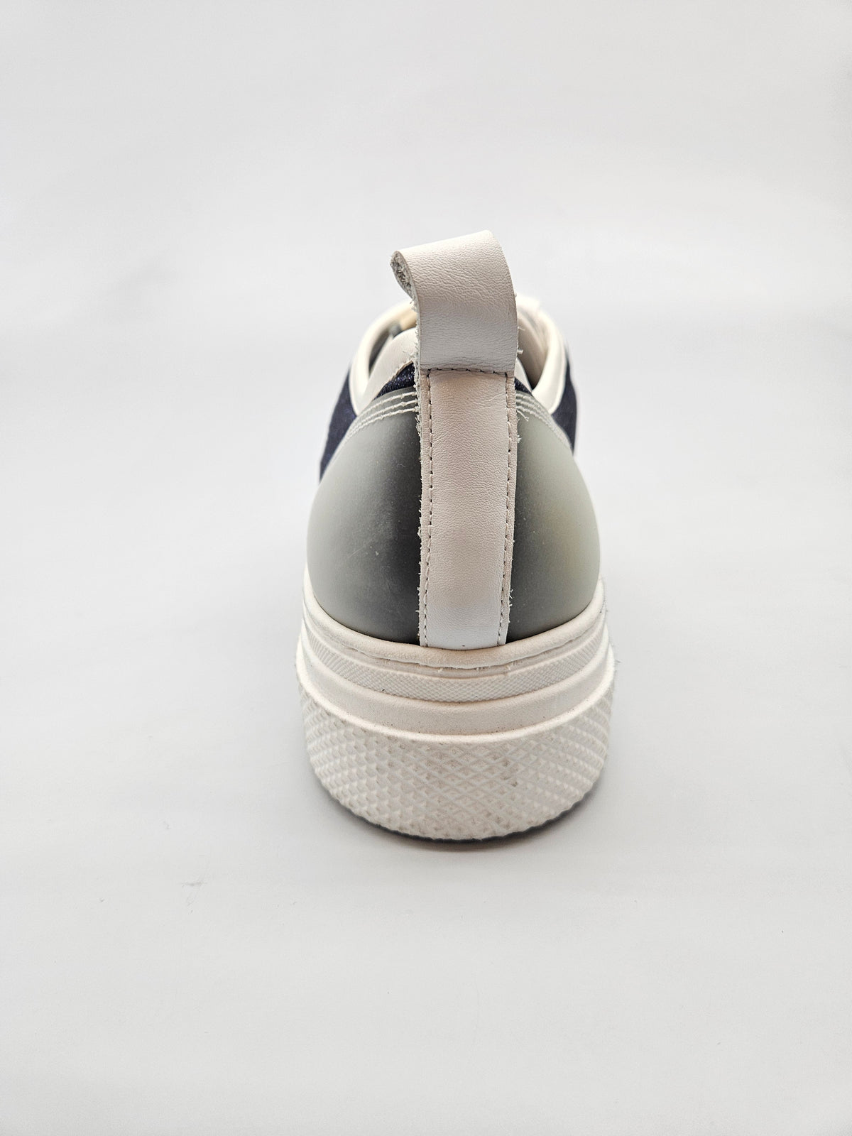 POLLINI NOVI ORIGINAL PATIKI BR 41