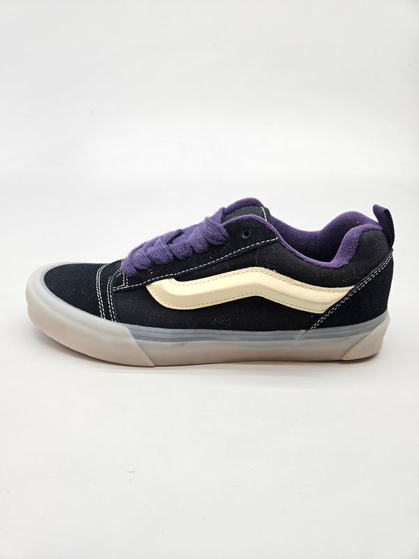 VANS NOVI ORIGINAL PATIKI BR 40.5