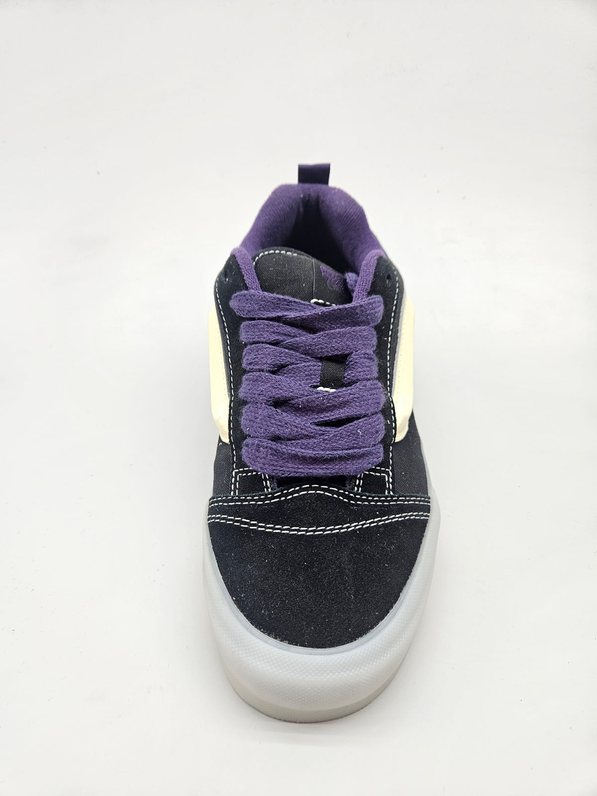 VANS NOVI ORIGINAL PATIKI BR 40.5
