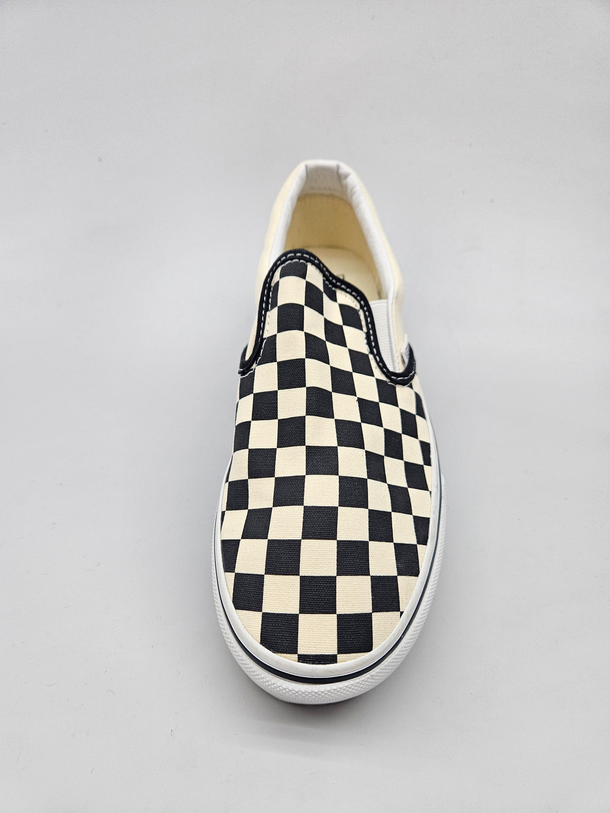 VANS NOVI ORIGINAL PATIKI BR 38.5
