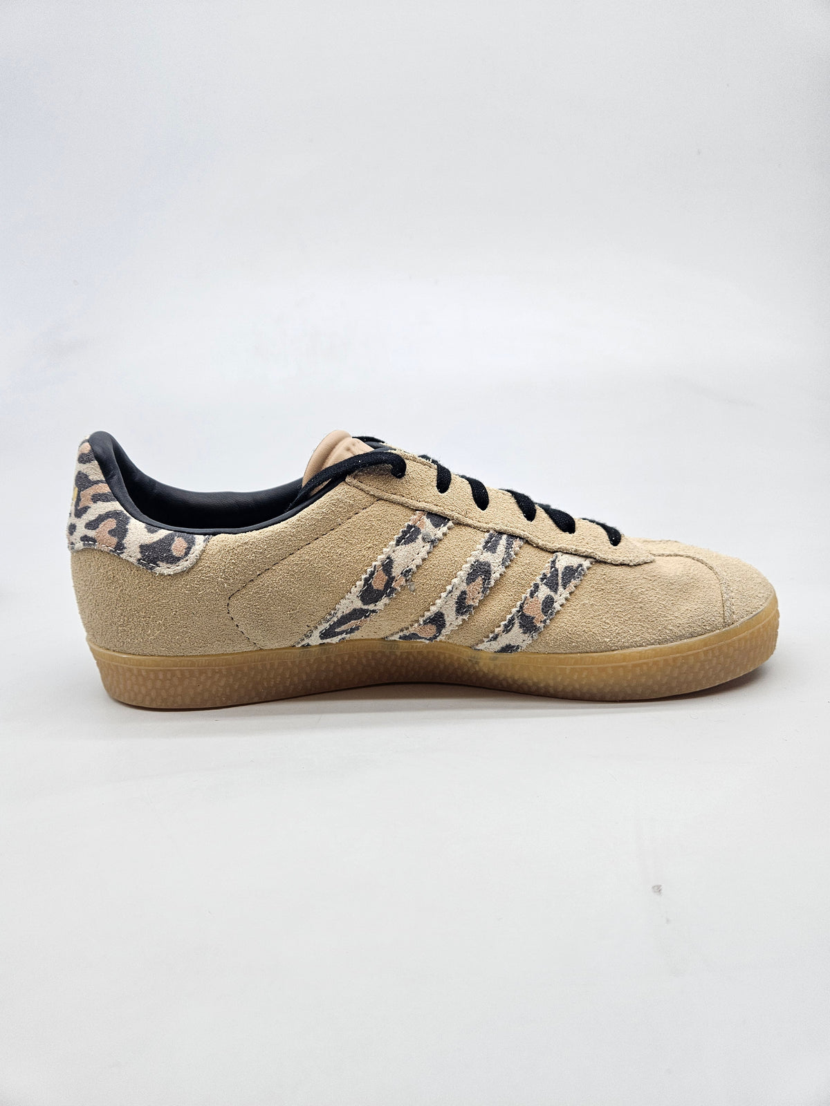 ADIDAS NOVI ORIGINAL PATIKI BR 38