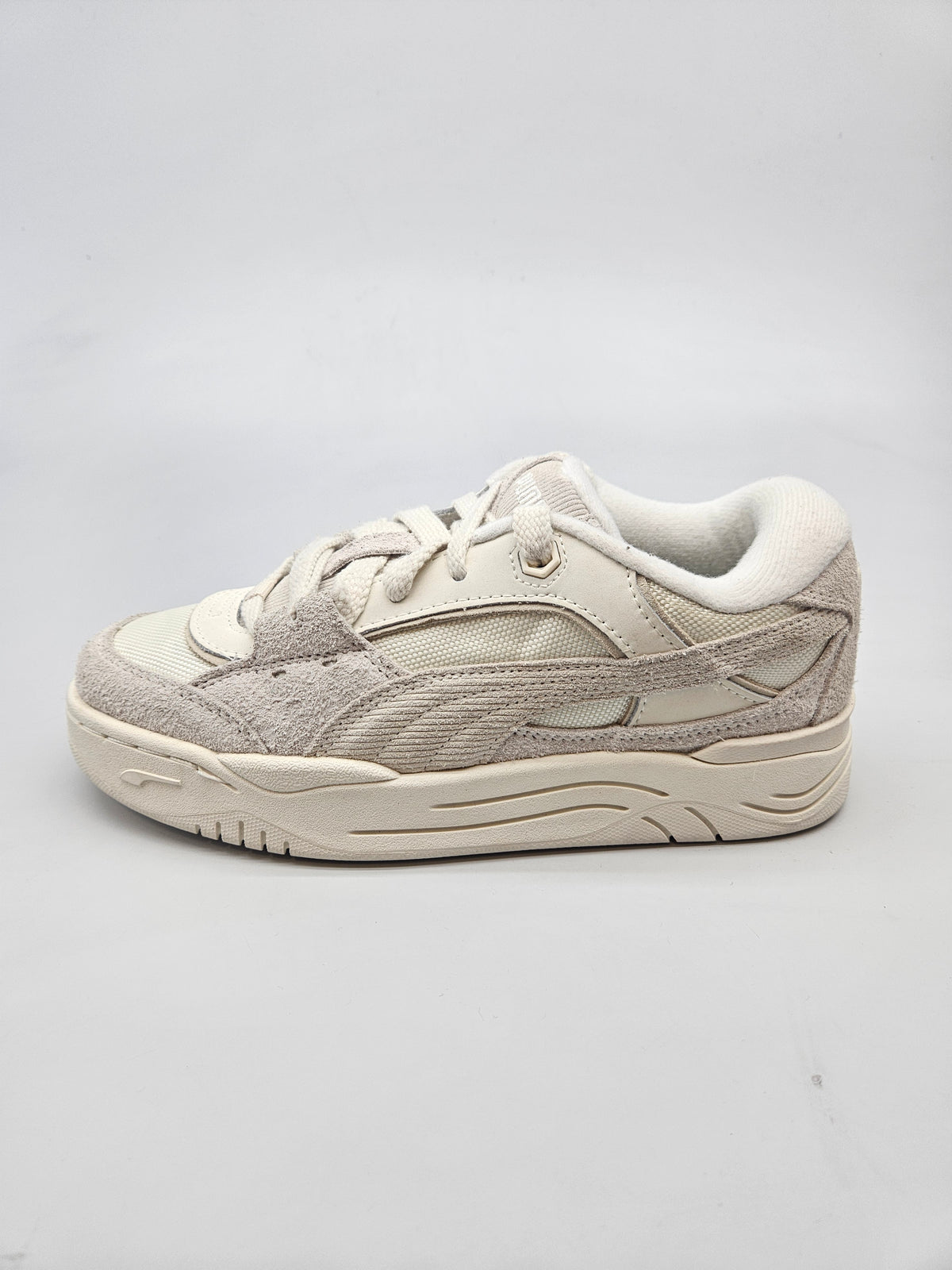 PUMA NOVI ORIGINAL PATIKI BR 38