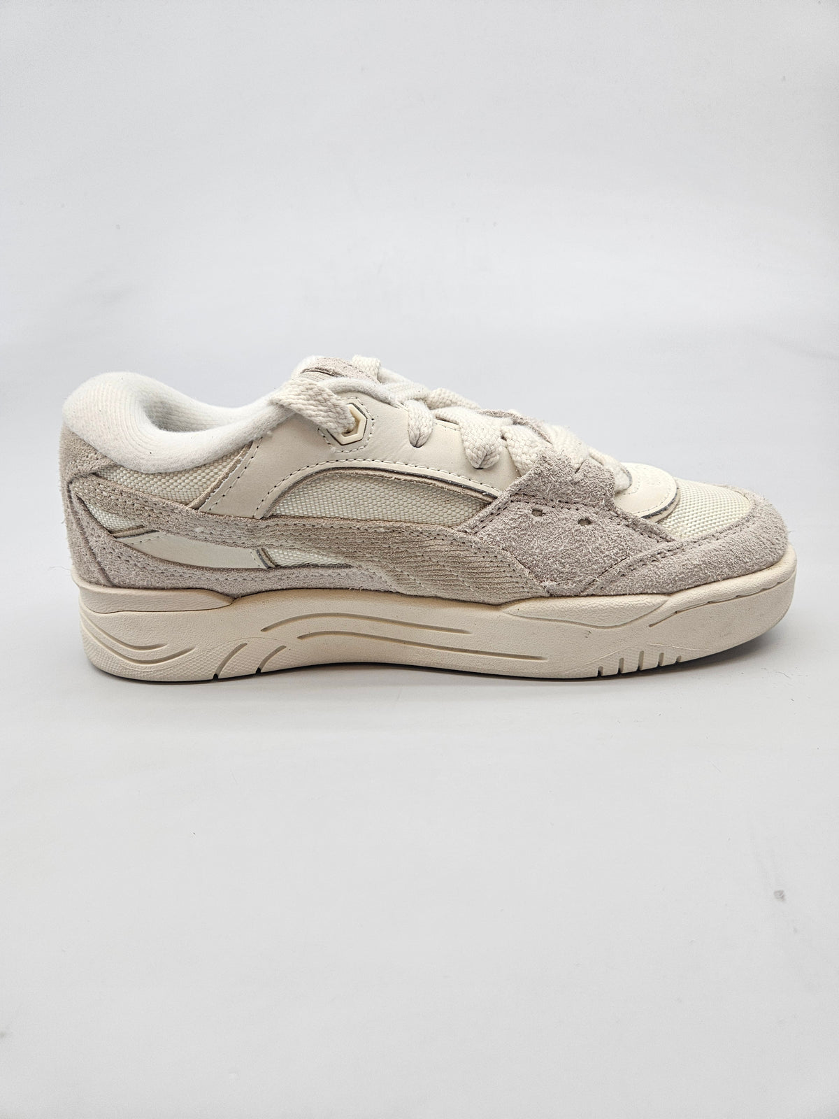 PUMA NOVI ORIGINAL PATIKI BR 38