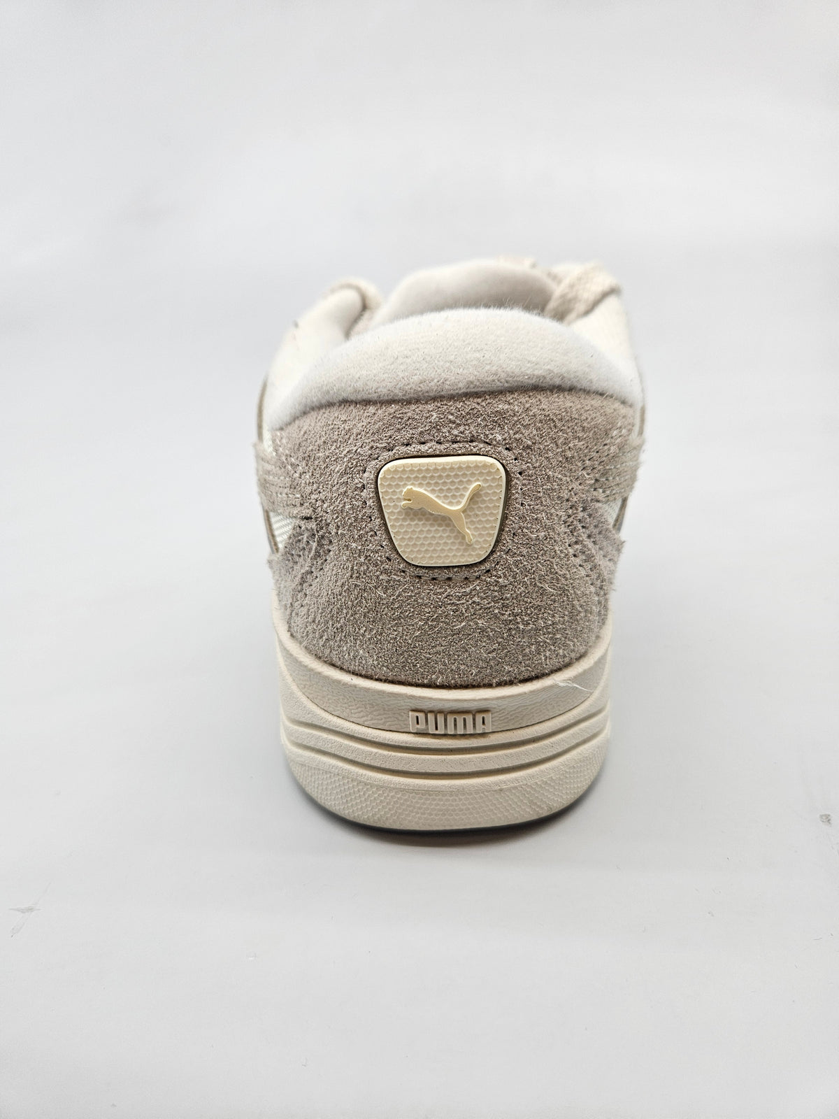PUMA NOVI ORIGINAL PATIKI BR 38