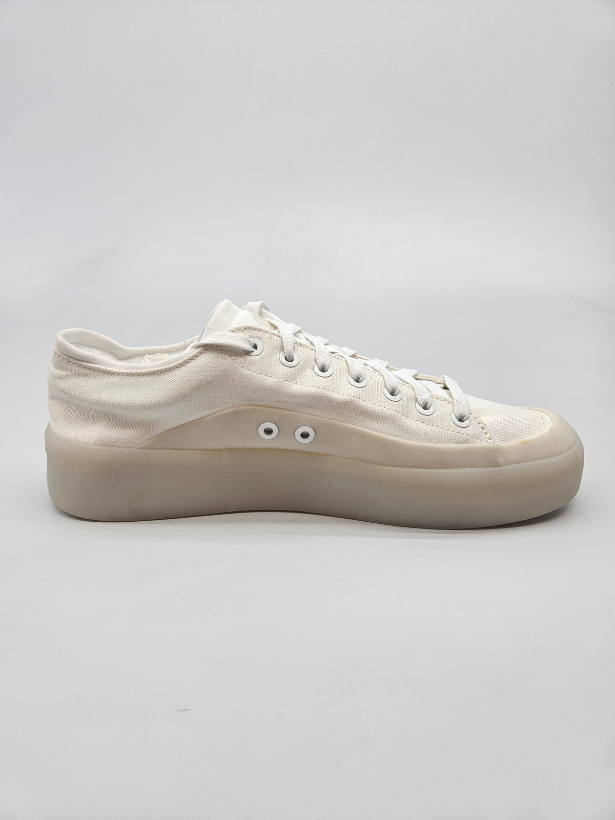 ADIDAS NOVI ORIGINAL PATIKI BR 44
