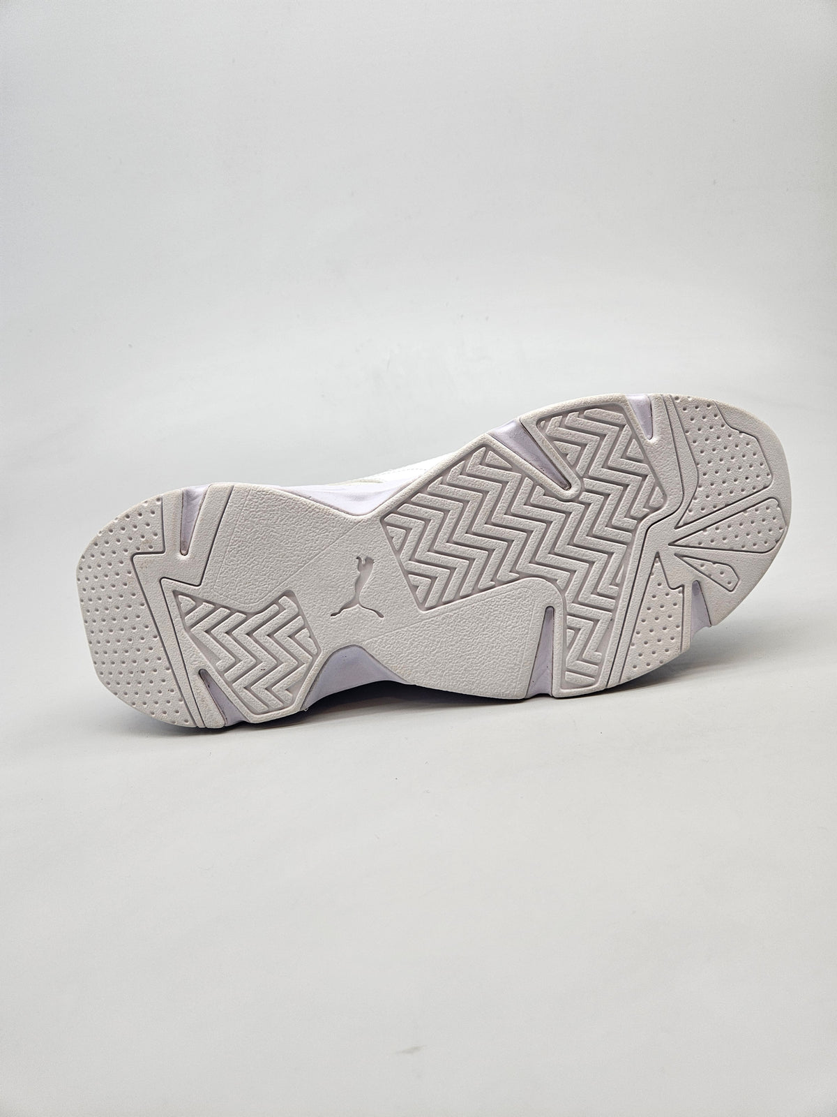 PUMA NOVI ORIGINAL PATIKI BR 39