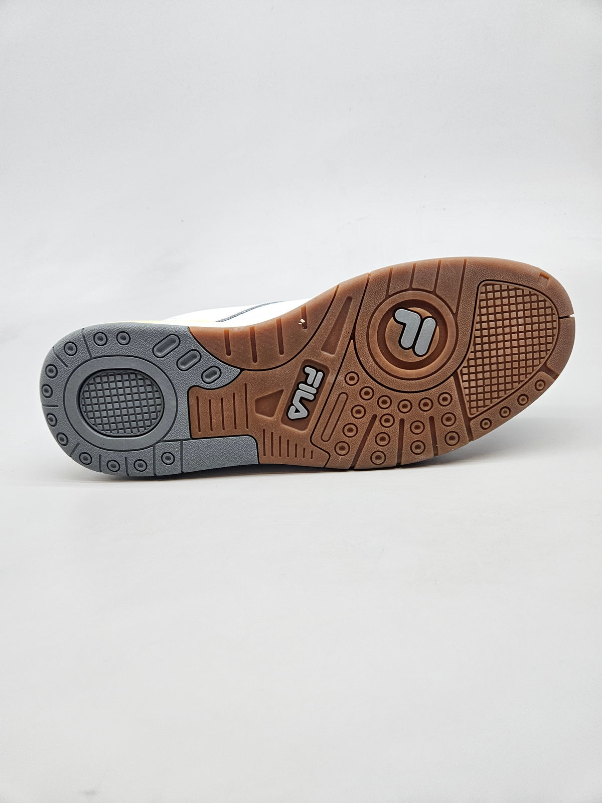 FILA NOVI ORIGINAL PATIKI BR 46
