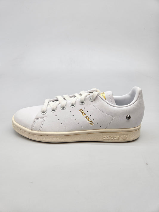 ADIDAS NOVI  ORIGINAL PATIKI BR 37