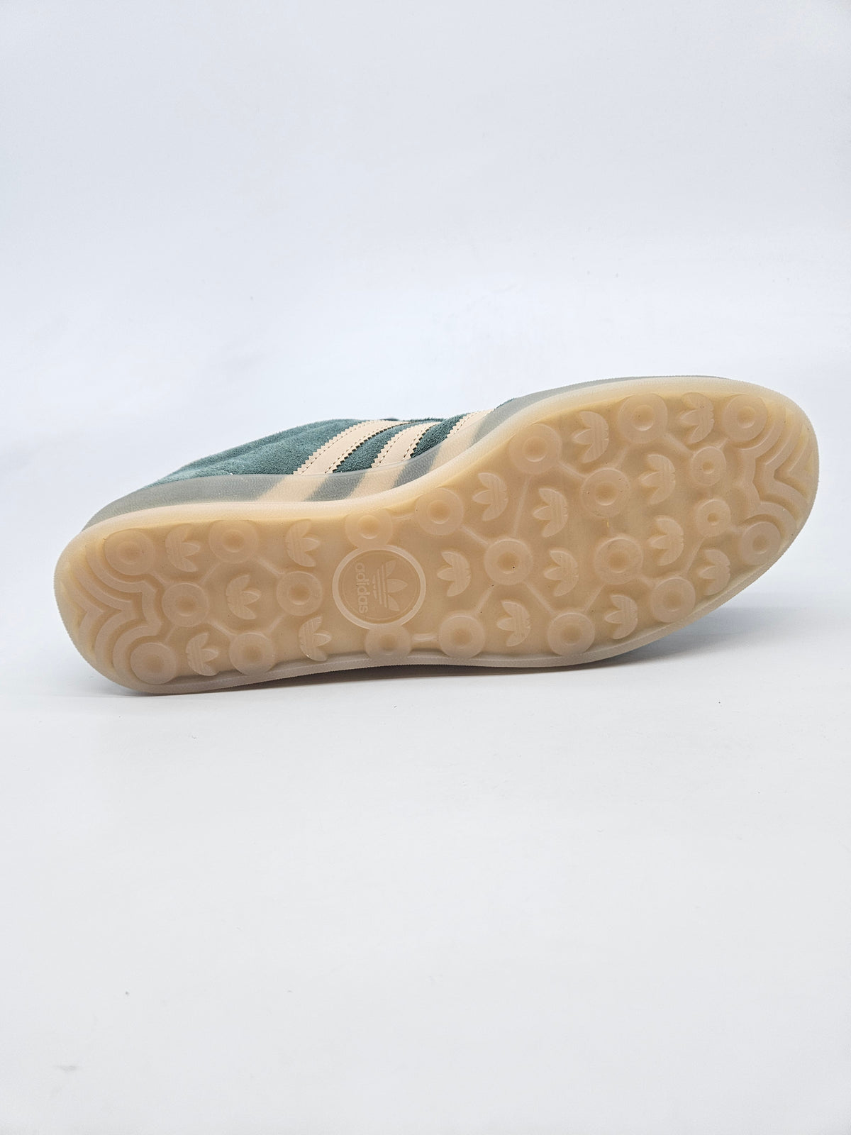ADIDAS NOVI ORIGINAL PATIKI BR 44