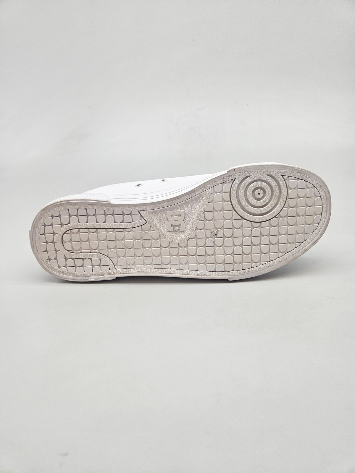 DC NOVI ORIGINAL PATIKI BR 40