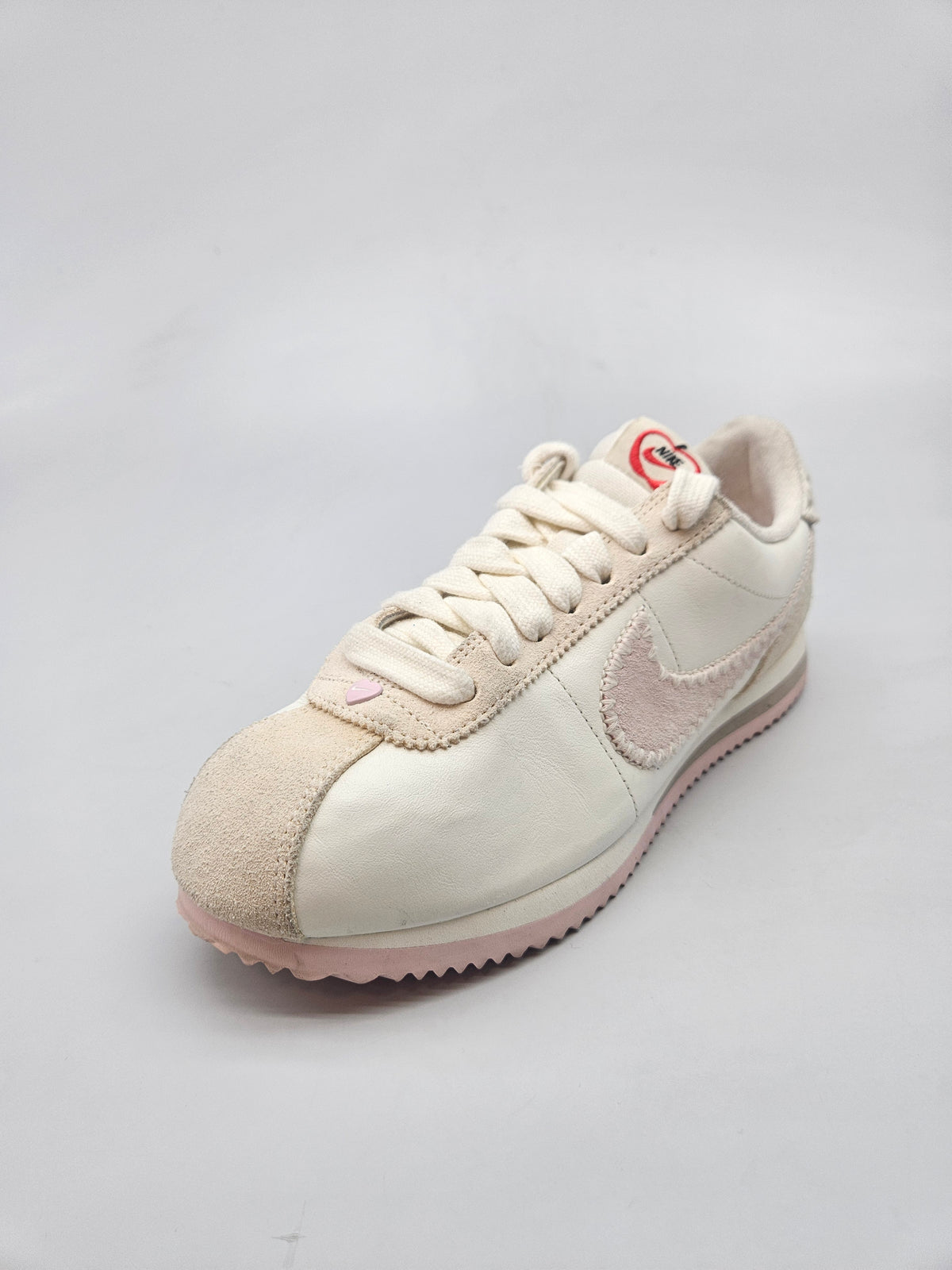 NIKE NOVI ORIGINAL PATIKI BR 40