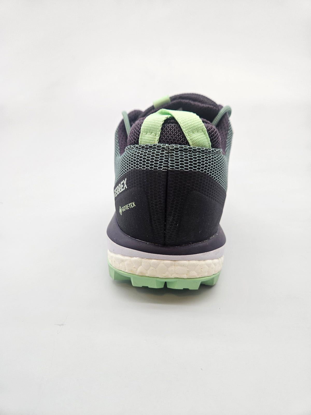 ADIDAS NOVI ORIGINAL PATIKI BR 39