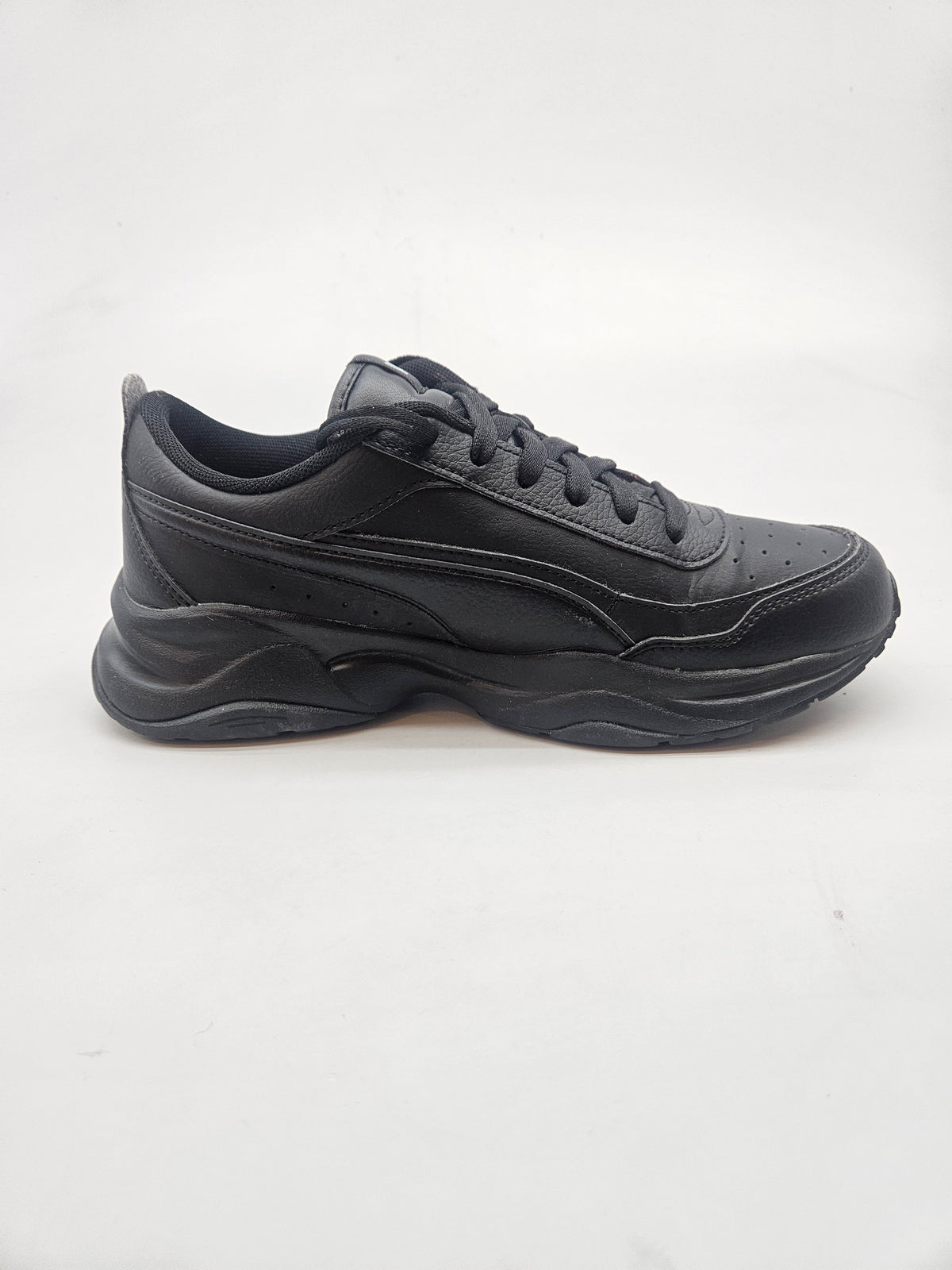 PUMA NOVI ORIGINAL PATIKI BR 38