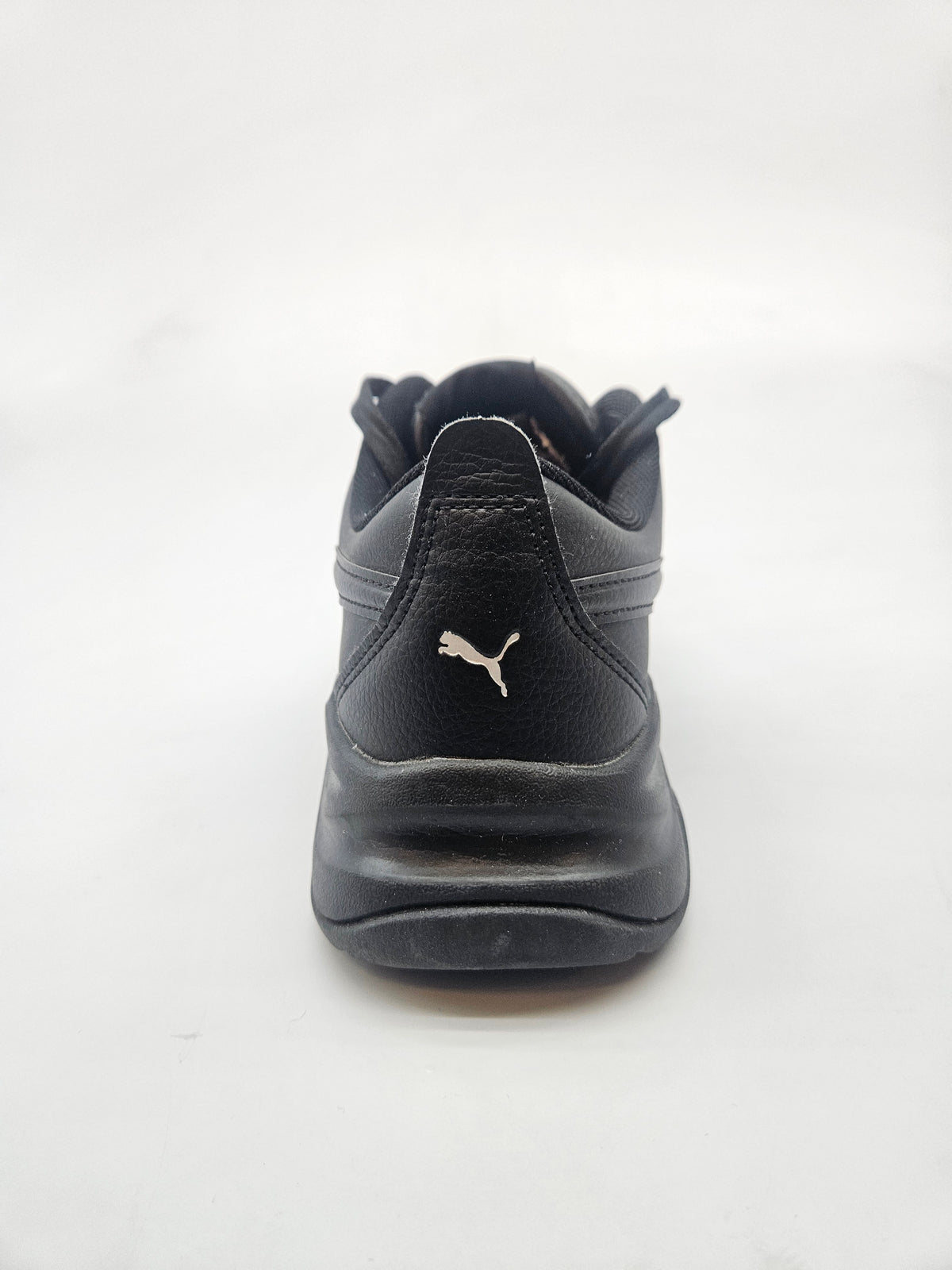 PUMA NOVI ORIGINAL PATIKI BR 38