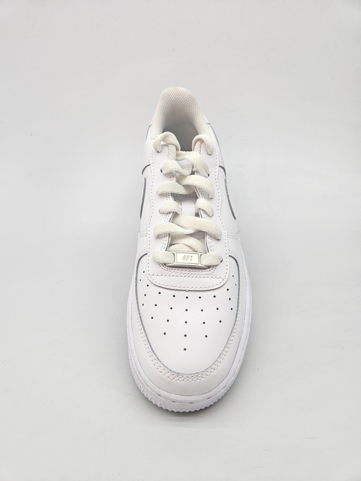 NIKE NOVI ORIGINAL PATIKI BR 39