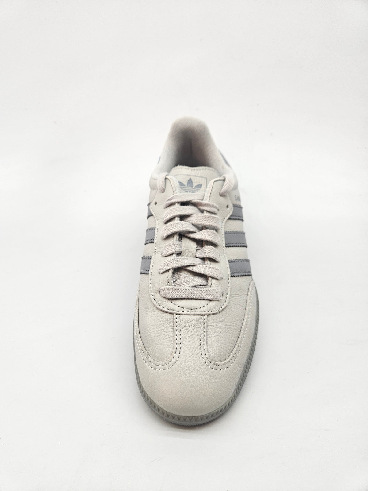 ADIDAS NOVI ORIGINAL PATIKI BR 40