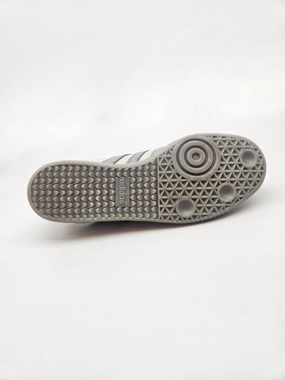 ADIDAS NOVI ORIGINAL PATIKI BR 40