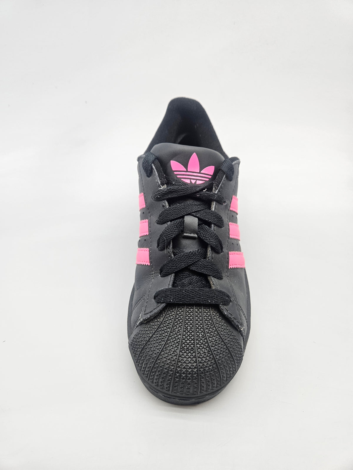 ADIDAS NOVI ORIGINAL PATIKI BR 38