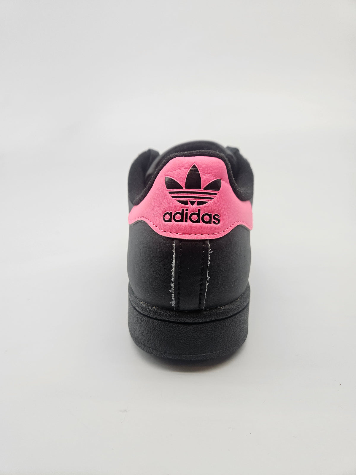 ADIDAS NOVI ORIGINAL PATIKI BR 38