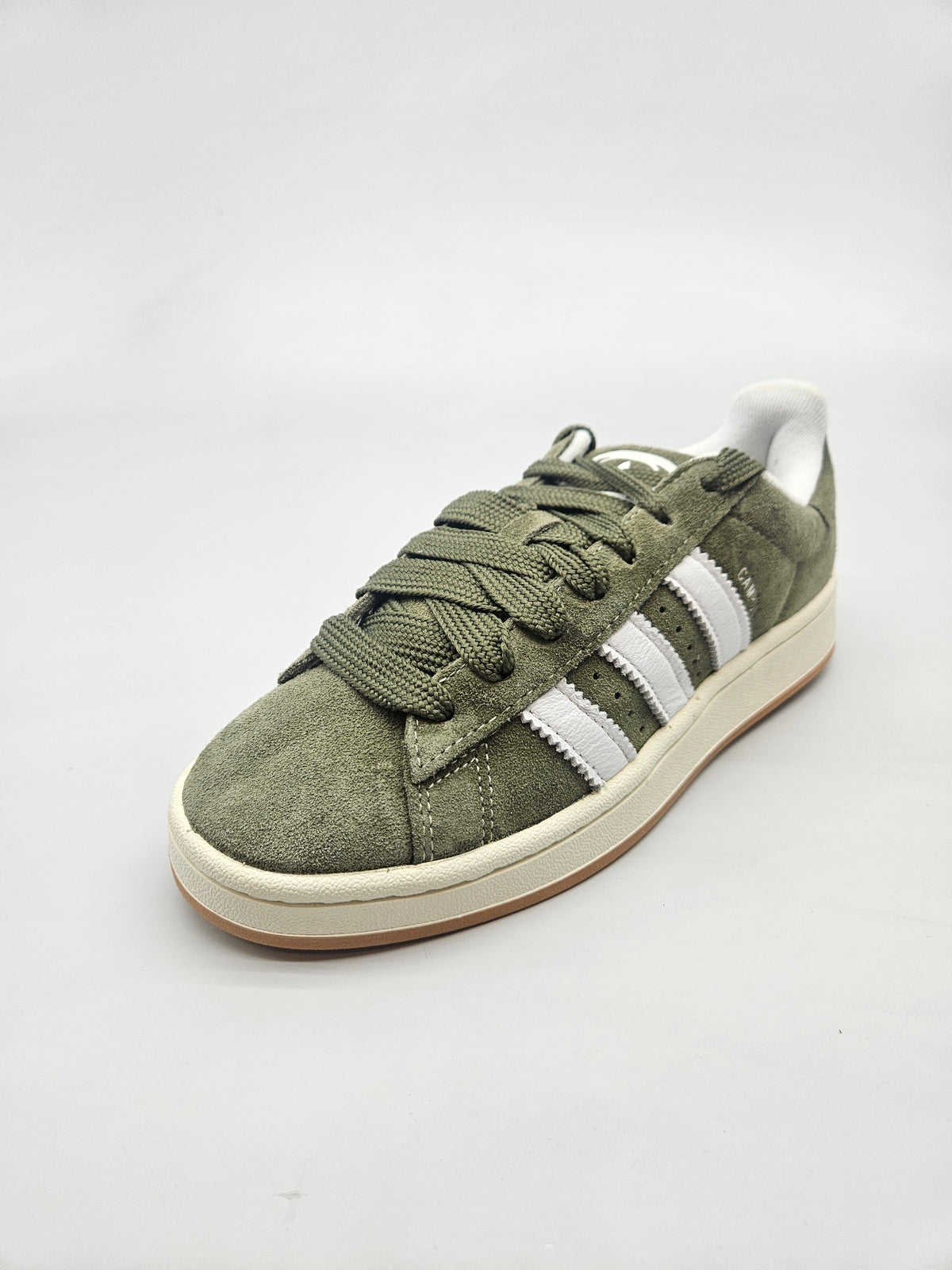 ADIDAS NOVI ORIGINAL PATIKI BR 39