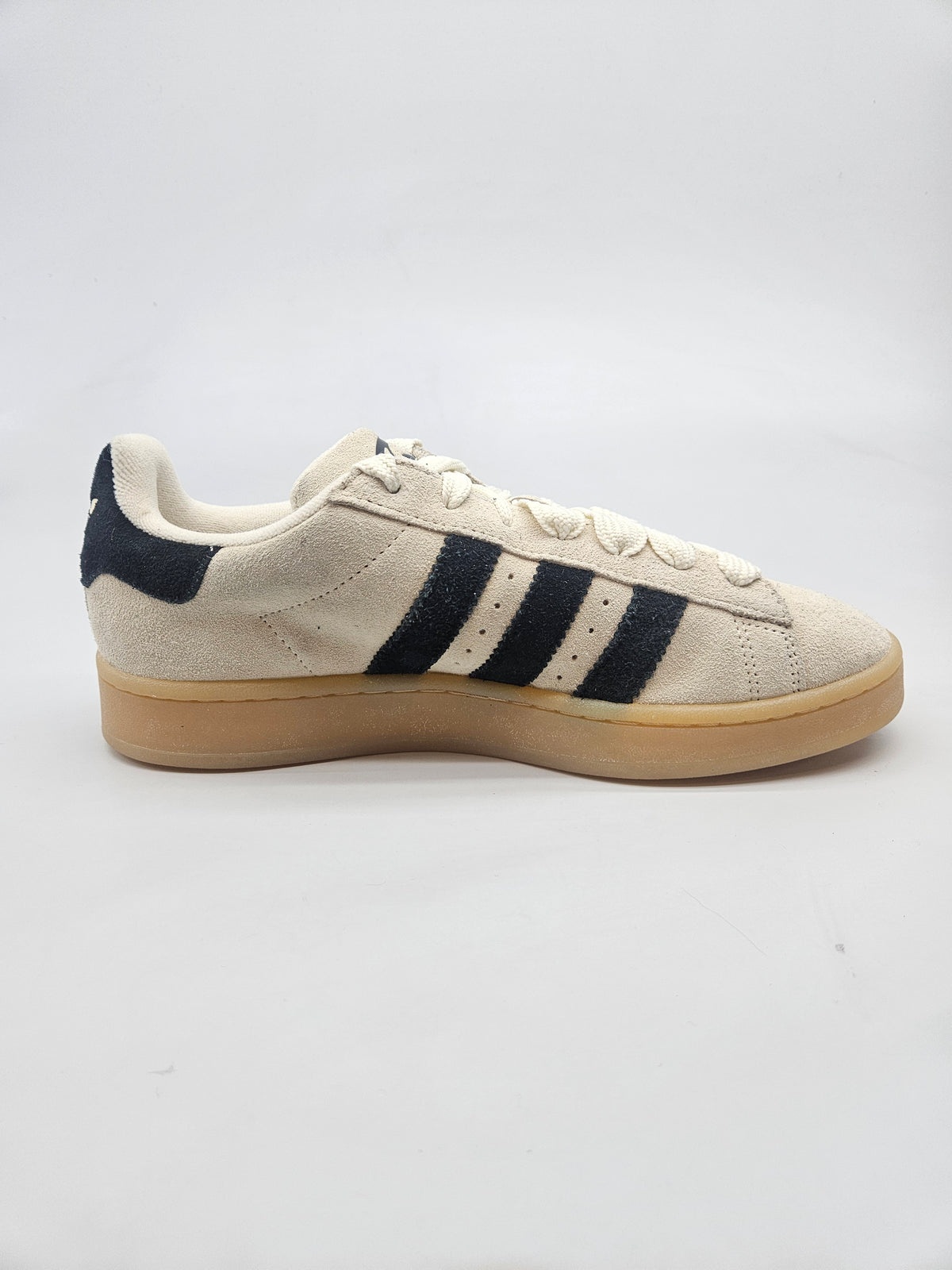 ADIDAS NOVI ORIGINAL PATIKI BR 44