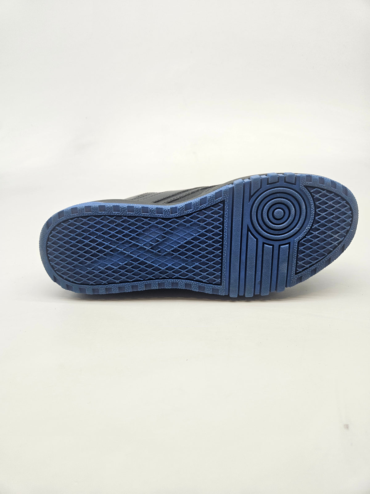 REEBOK NOVI ORIGINAL PATIKI BR 38.5