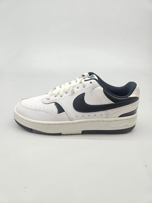 NIKE NOVI ORIGINAL PATIKI BR 38