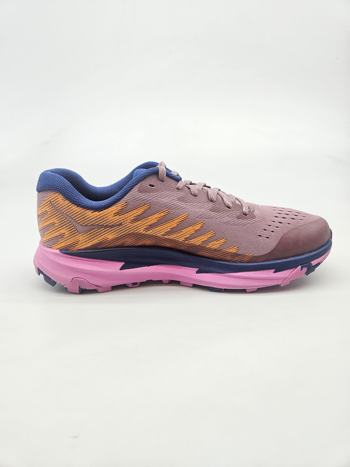 HOKA NOVI ORIGINAL PATIKI BR 38.5