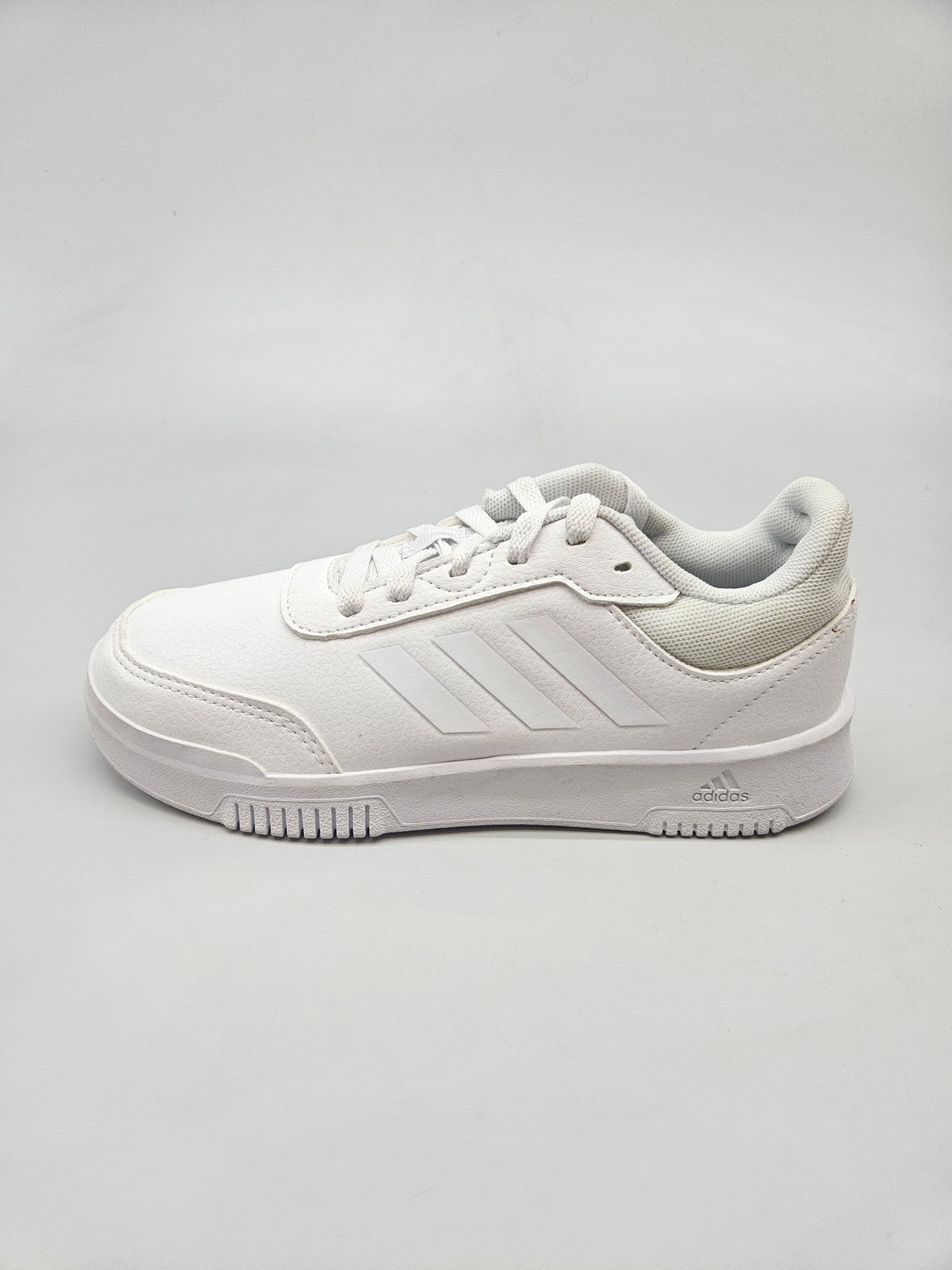 ADIDAS NOVI ORIGINAL PATIKI BR 36