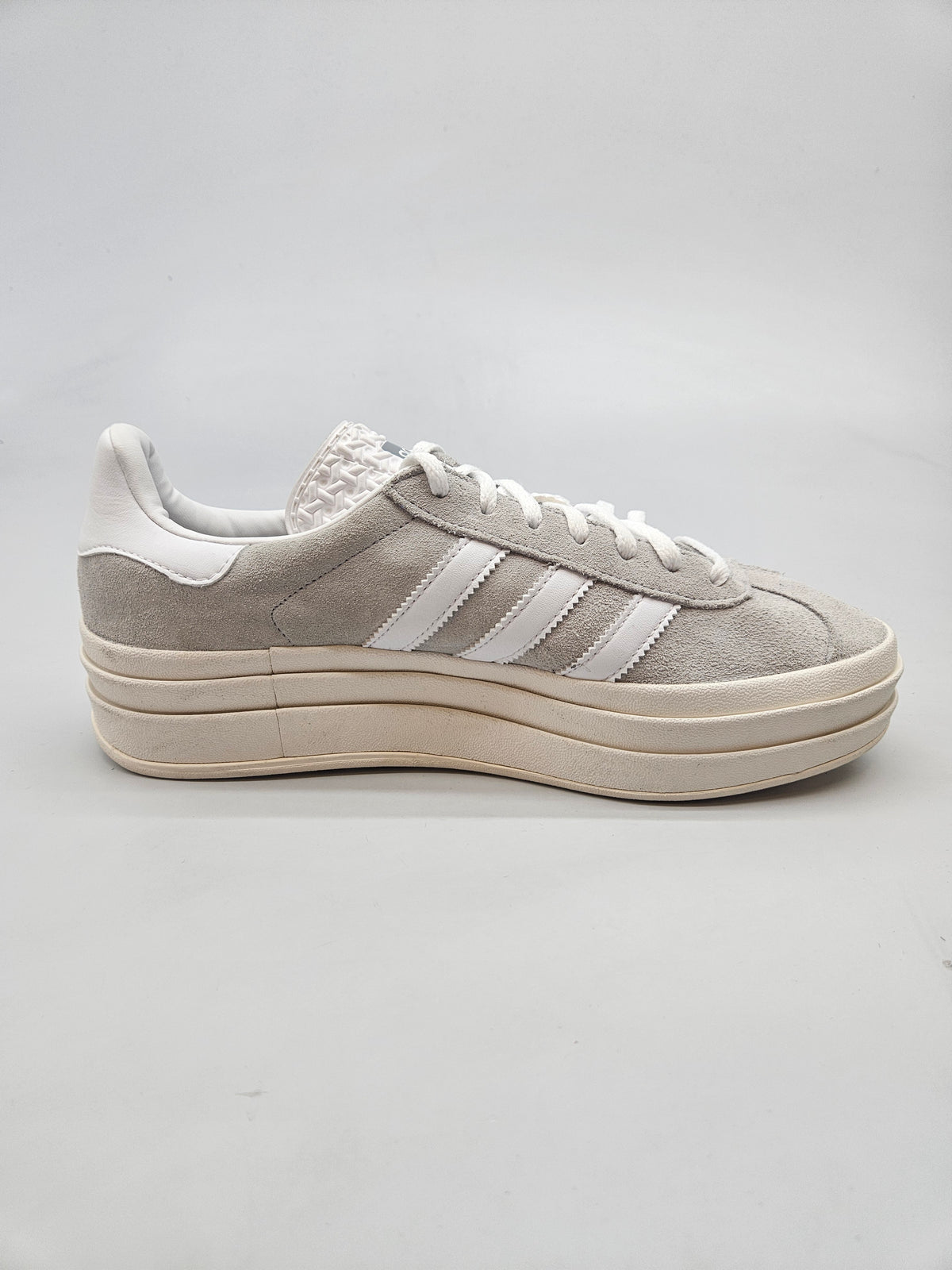 ADIDAS ORIGINAL NOVI PATIKI BR 40.5