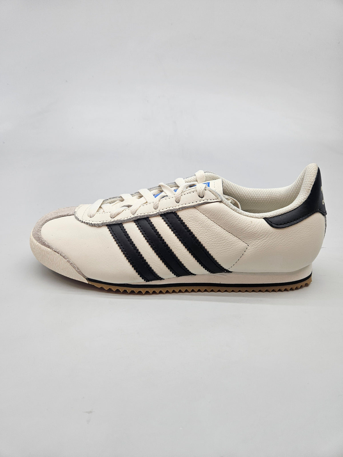ADIDAS NOVI ORIGINAL PATIKI BR 38.5