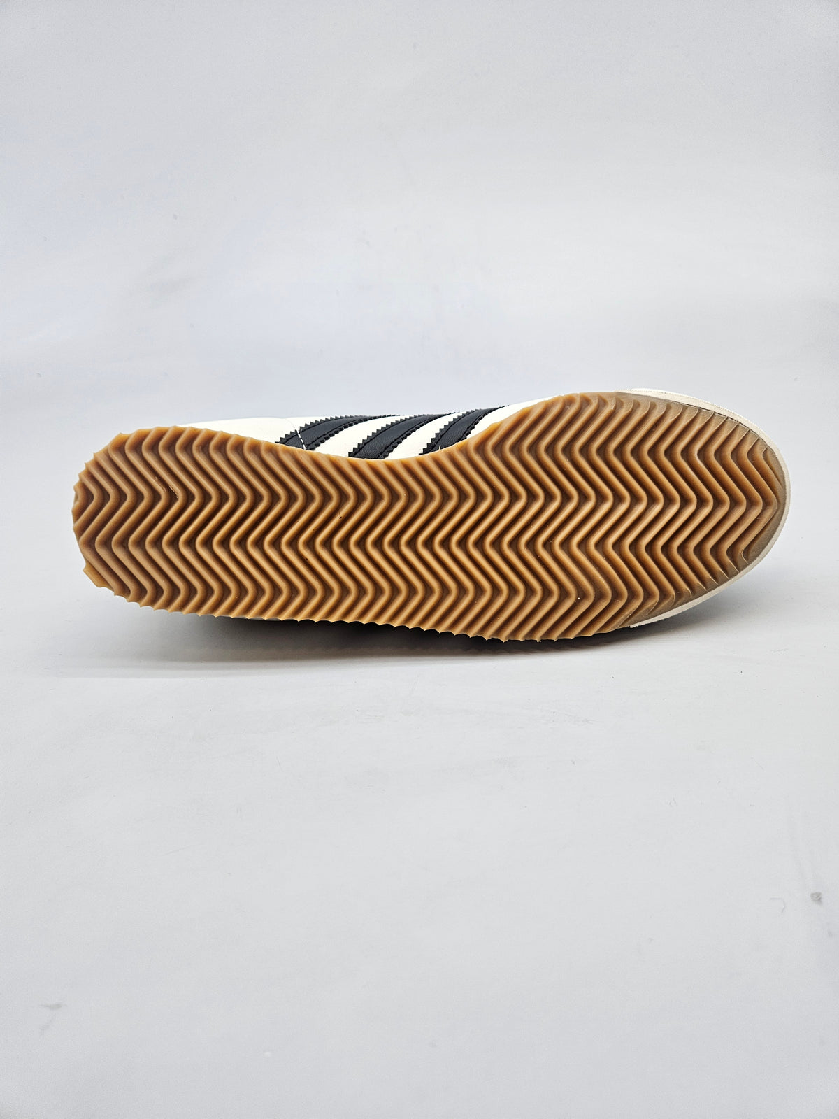 ADIDAS NOVI ORIGINAL PATIKI BR 38.5