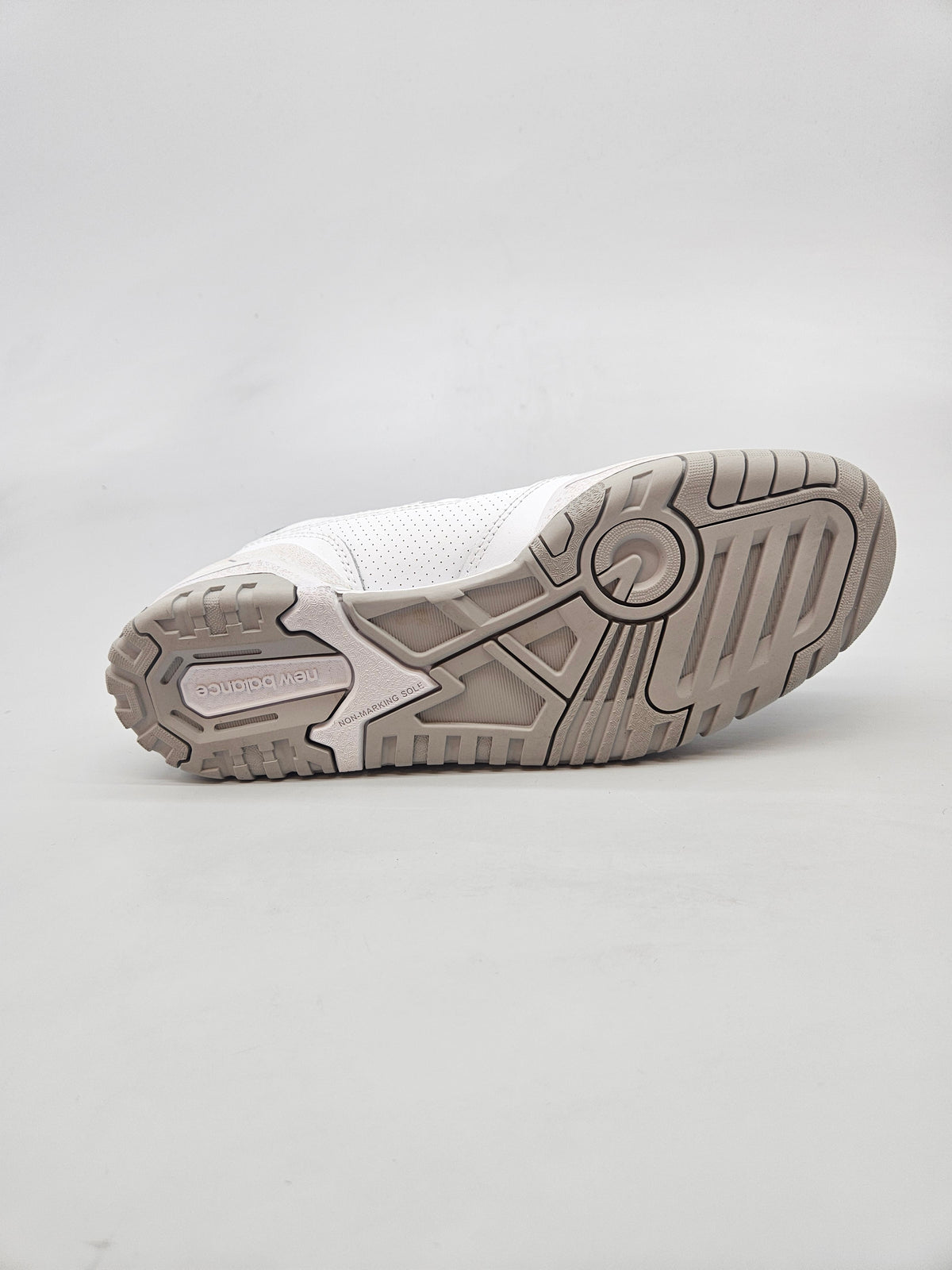 NEW BALANCE NOVI ORIGINAL PATIKI BR 39.5