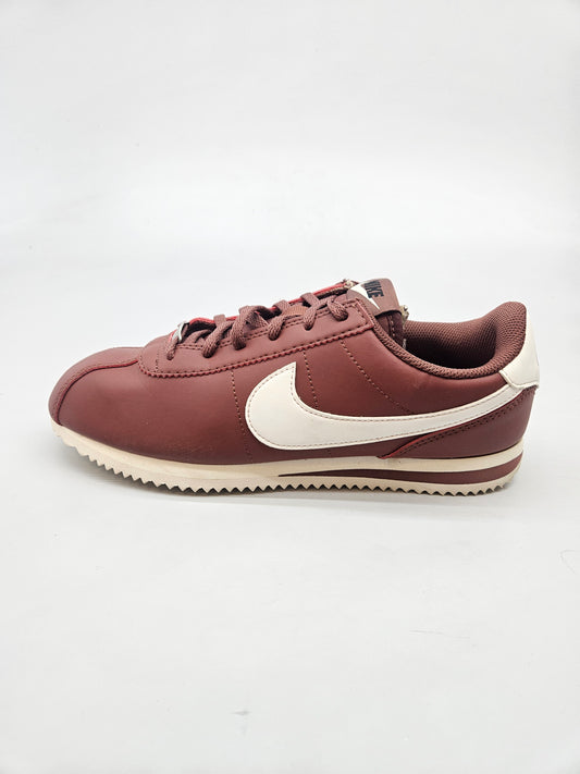 NIKE ORIGINAL PATIKI BR 38.5
