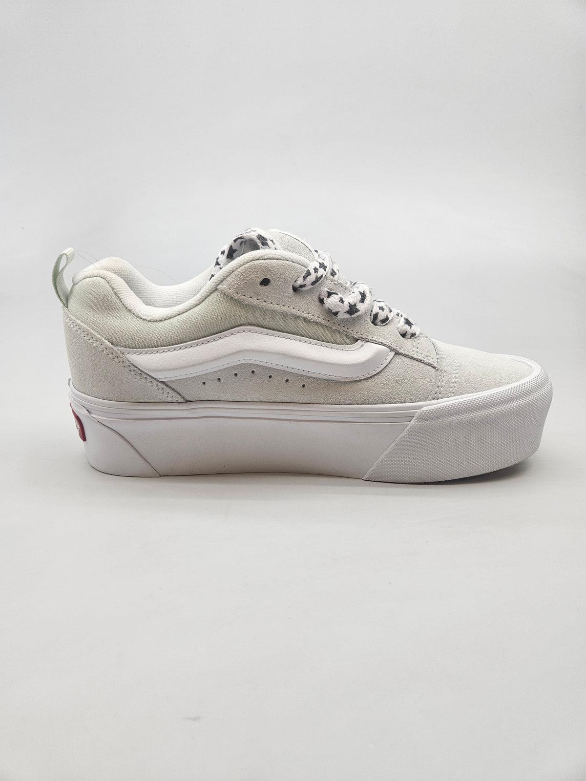 VANS NOVI ORIGINAL PATIKI BR 38