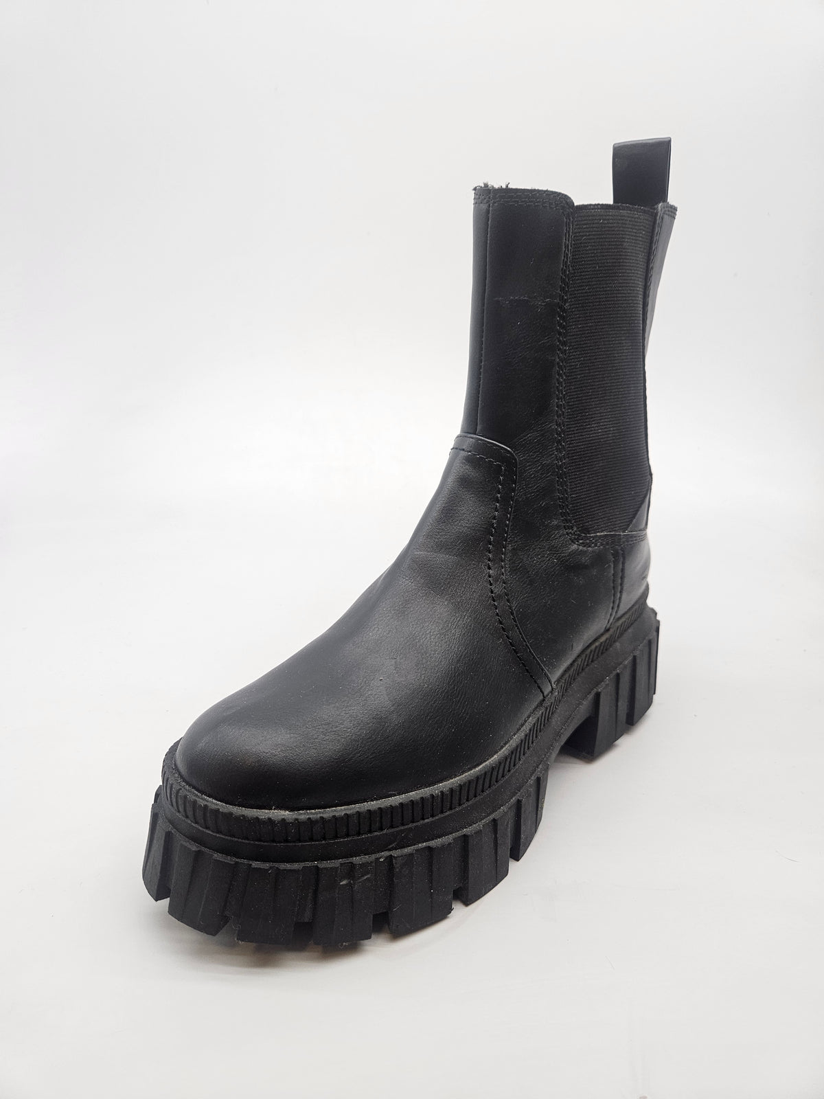 STRADIVARIUS ORIGINAL CIZMI BR 39