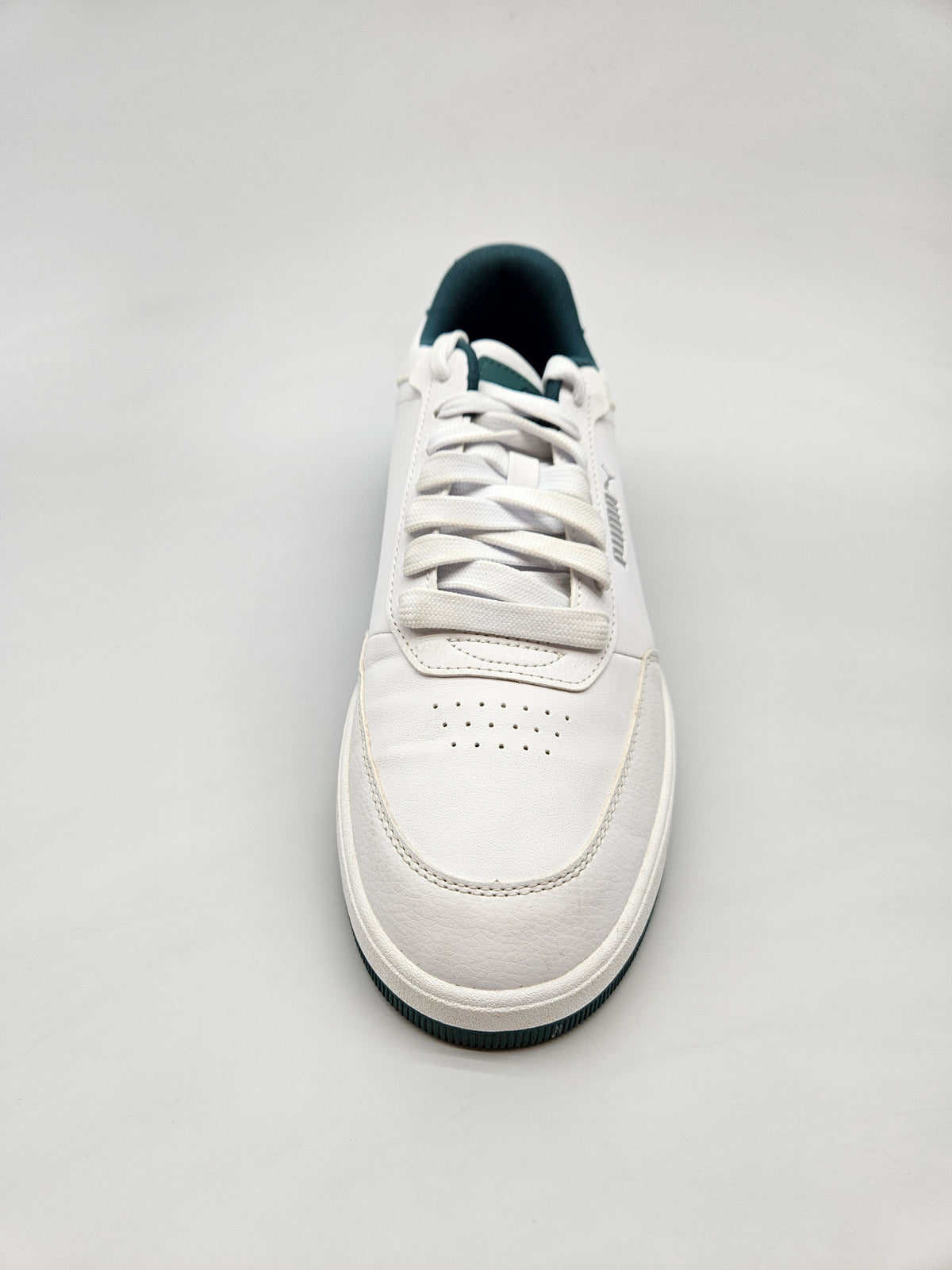 PUMA NOVI ORIGINAL PATIKI BR 42.5