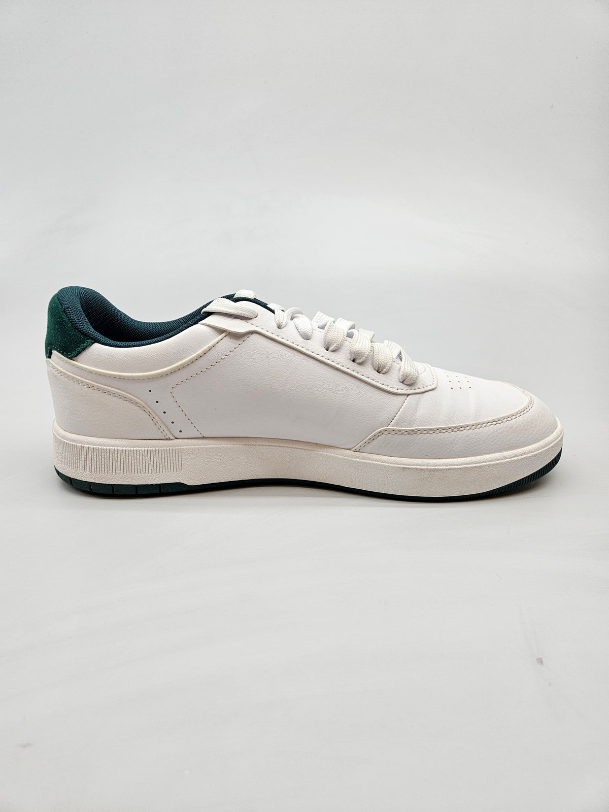 PUMA NOVI ORIGINAL PATIKI BR 42.5