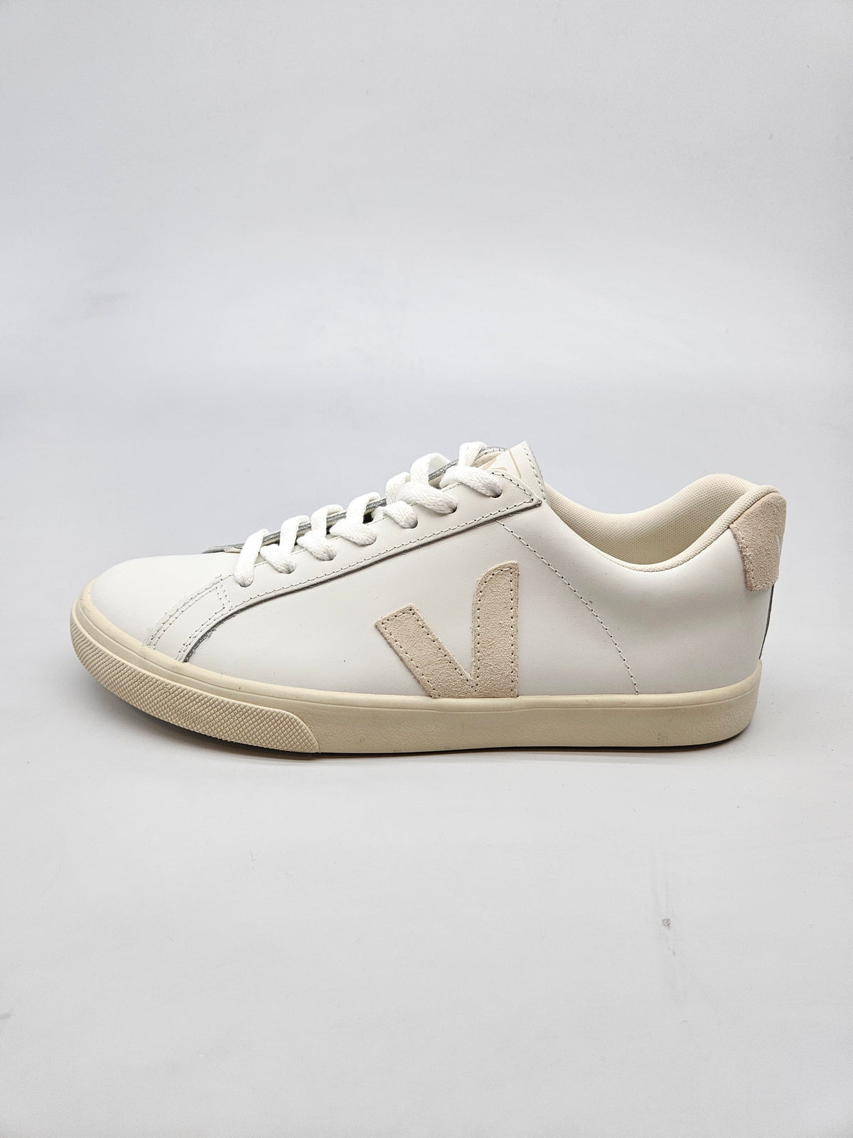 VEJA NOVI ORIGINAL PATIKI BR 39