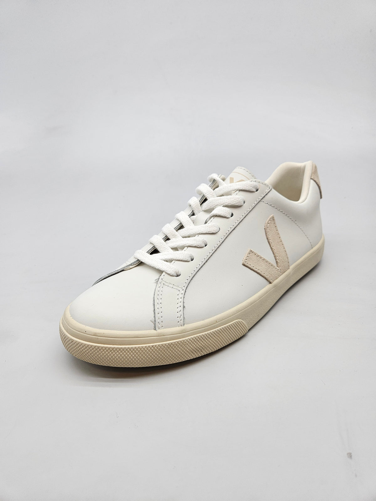 VEJA NOVI ORIGINAL PATIKI BR 39