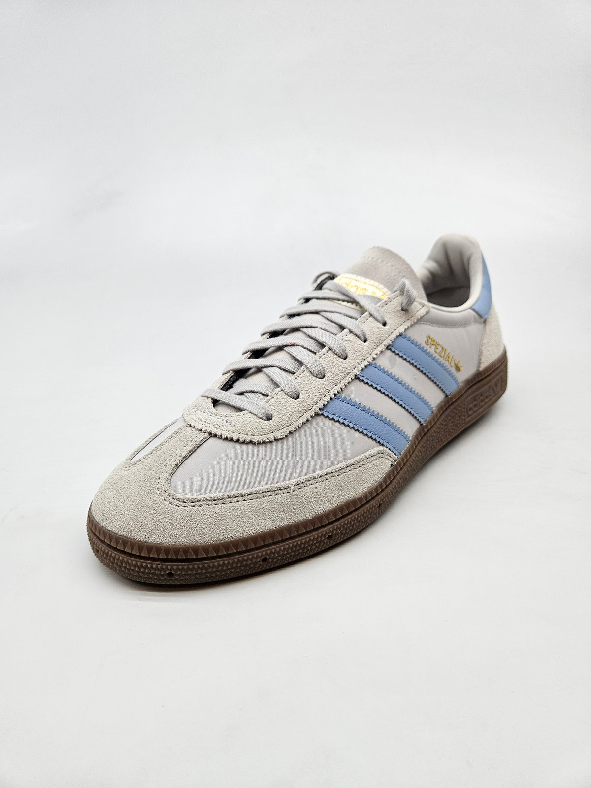 ADIDAS NOVI ORIGINAL PATIKI BR 40