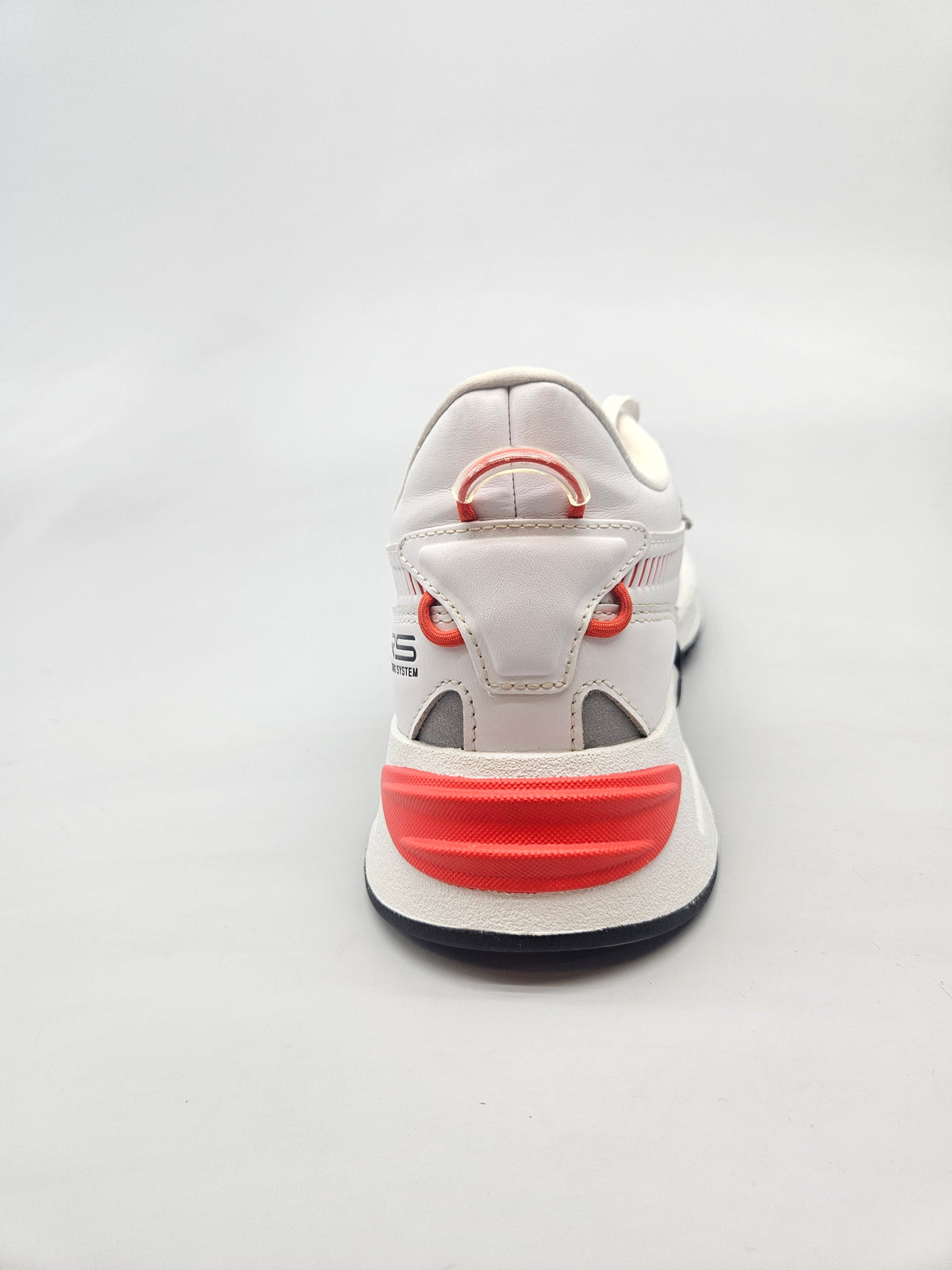 PUMA NOVI ORIGINAL PATIKI BR 40