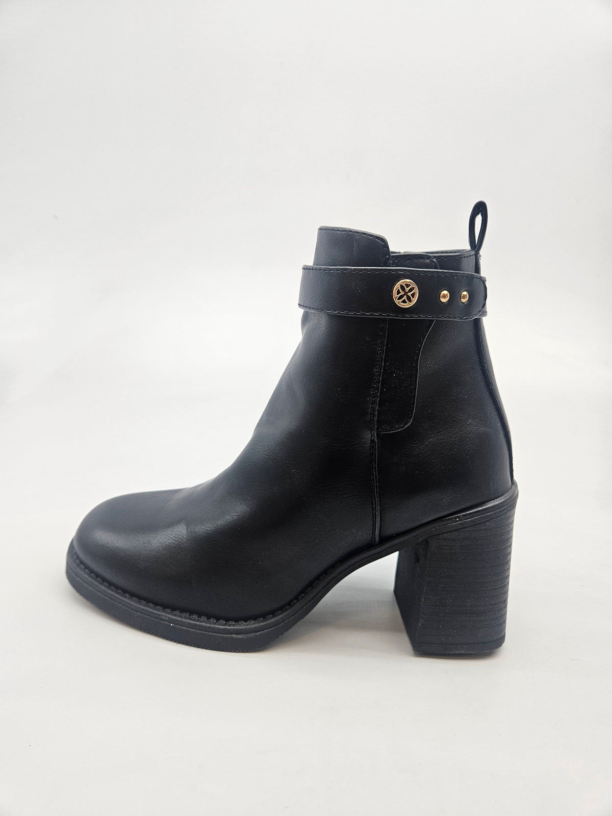 ANNA FIELD NOVI ORIGINAL CIZMI BR 36