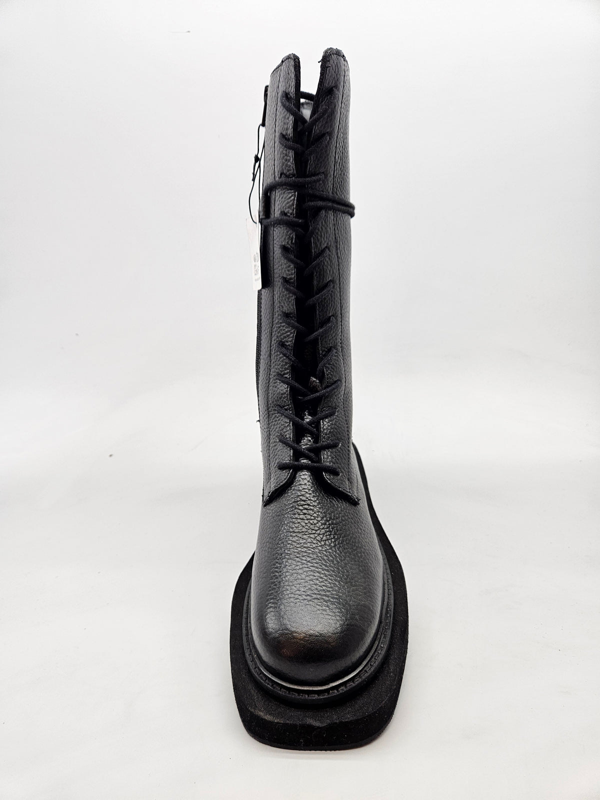 ZIGN NOVI ORIGINAL CIZMI BR 40