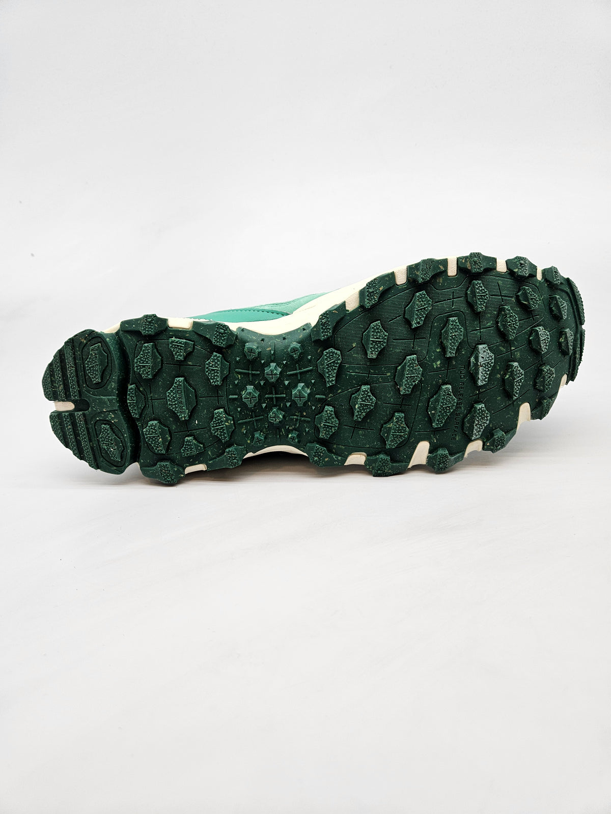 ADIDAS NOVI ORIGINAL PATIKI BR 41