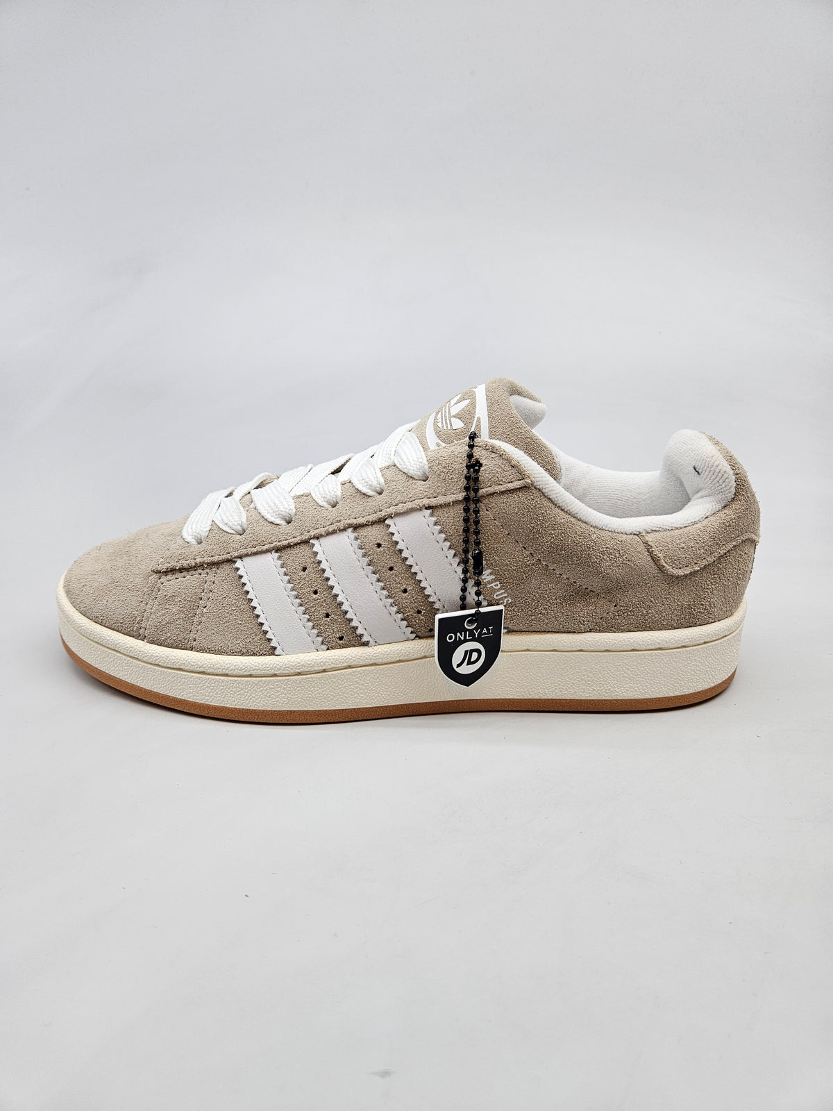 ADIDAS NOVI ORIGINAL PATIKI BR 39
