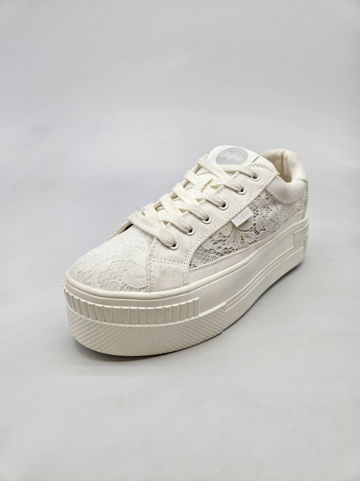 BUFFALO NOVI ORIGINAL PATIKI BR 41