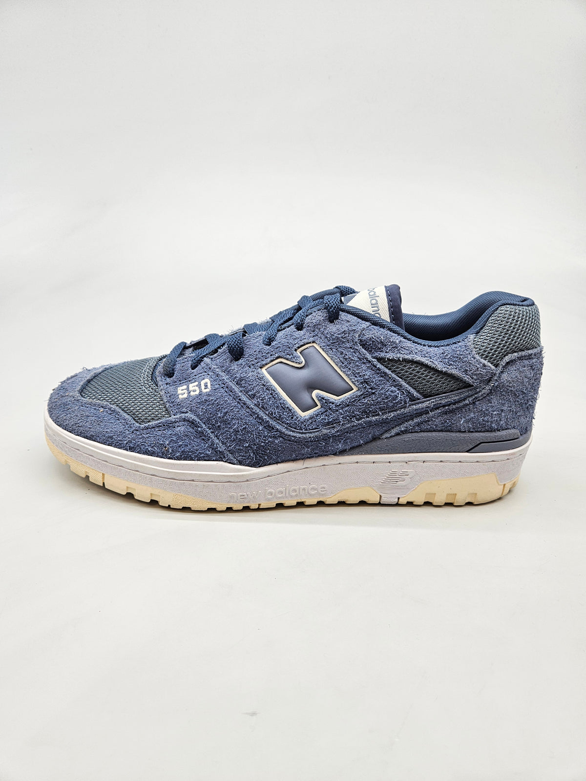 NEW BALANCE  NOVI ORIGINAL PATIKI BR 42.5