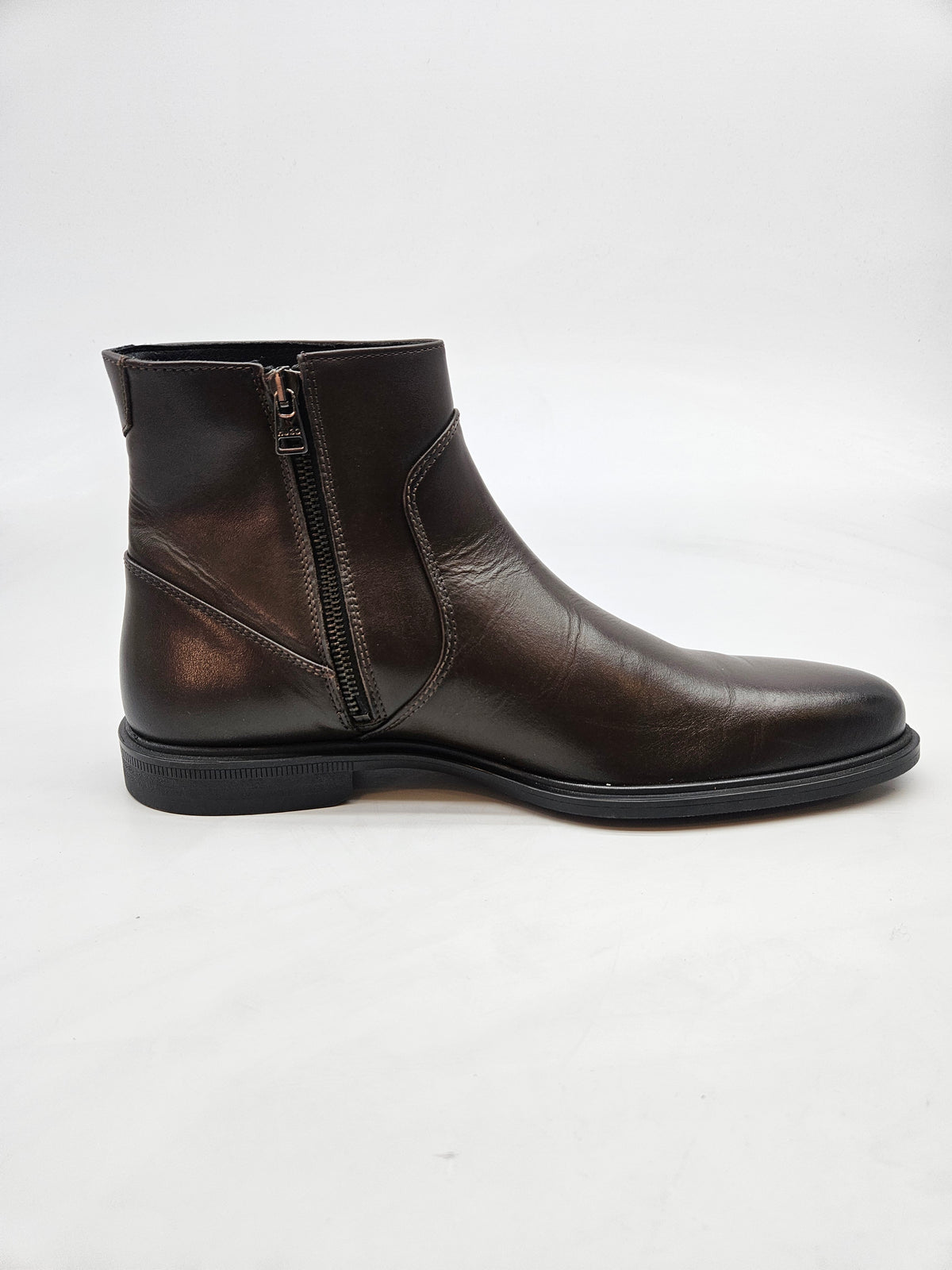 HUGO ORIGINAL CIZMI BR 45