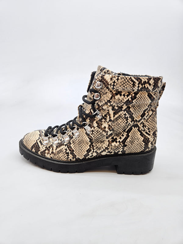 NEW LOOK ORIGINAL CIZMI BR 38